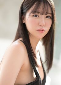 黒岛玲衣