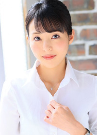 岡田ひなの