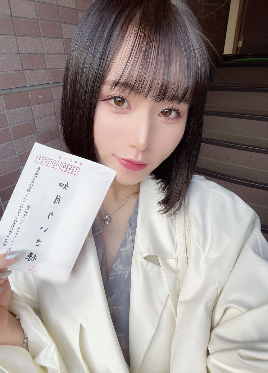 如月りいさ