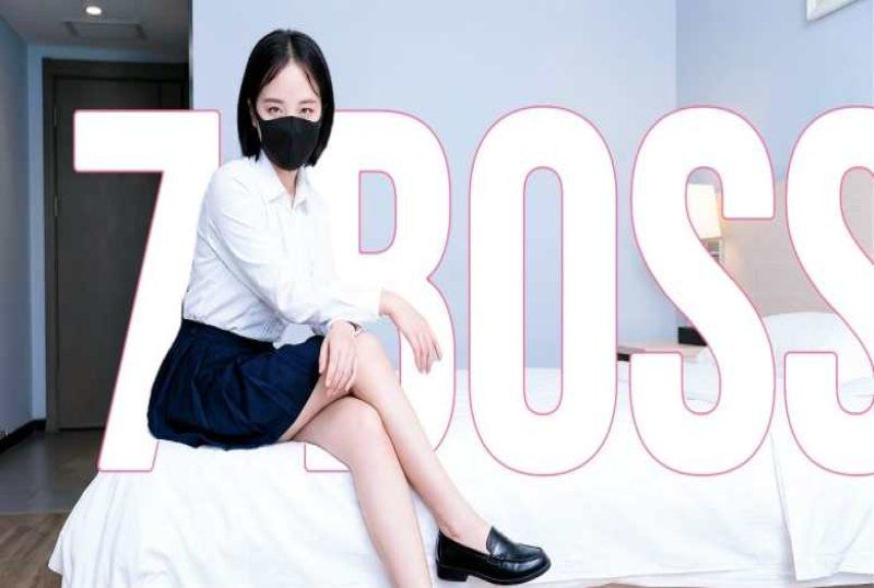杏吧傳媒 蘿莉嫩妹小穴緊緻得像沒開發過