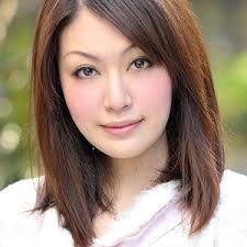 中野梓咲