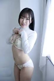 下川紬